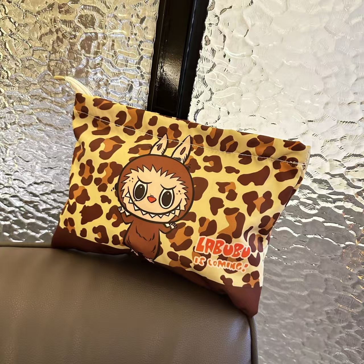 #make up bag