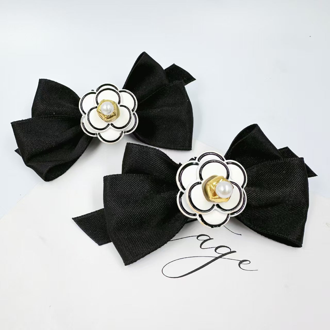 #Fabric Bowknot Chanel-Style Black & White Straight-Hole Accessories for Creative Beaded Pen DIY Materials