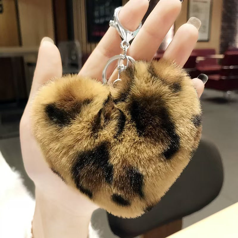 #New Style Heart Pom Pom Keychain: Fashionable High-Value Creative Colorful Plush Beaded DIY Bag Charm Pendant