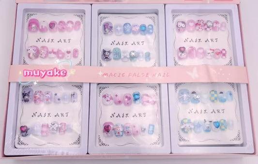 #Sanrio & Capybara Kids' Nail Stickers – Removable Press-On Nails for Girls, Cute, Waterproof & Long-Lasting, Perfect Girl's Gift